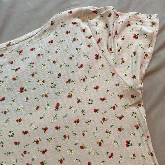 Doen Brigitte Tee - Picture 14 of 16